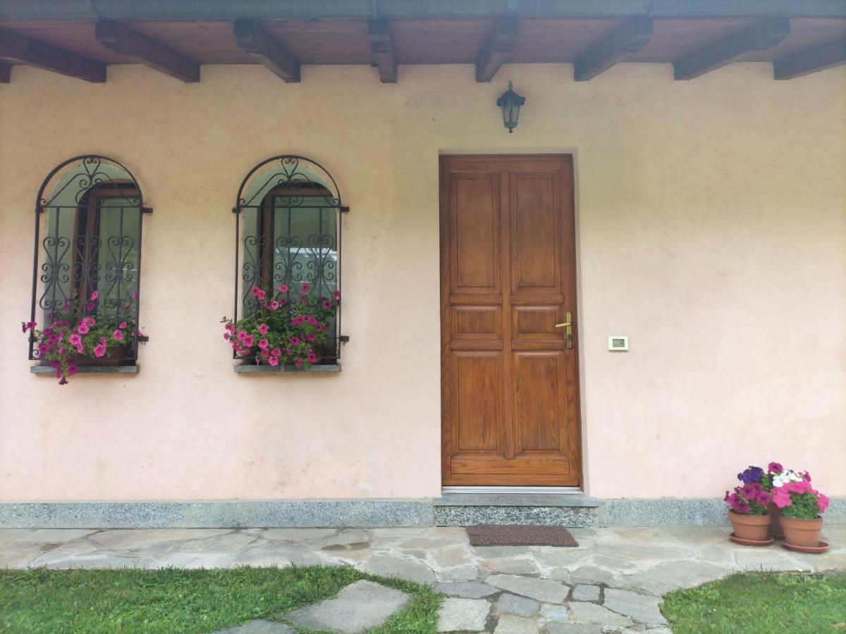 The Balcony On The Lake Dizzasco Экстерьер фото
